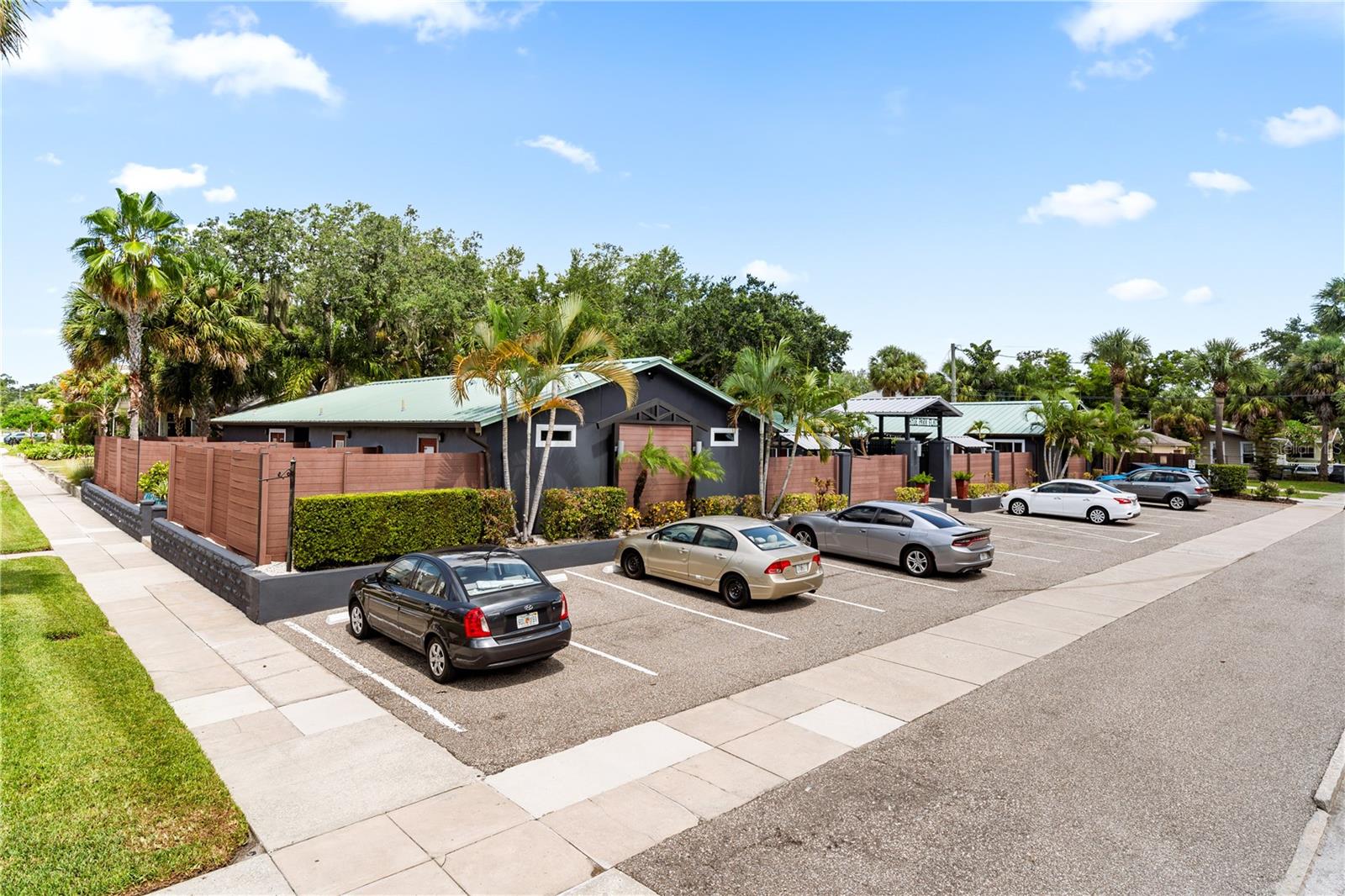 202 N FREMONT AVE #11, TAMPA, FL, 33606