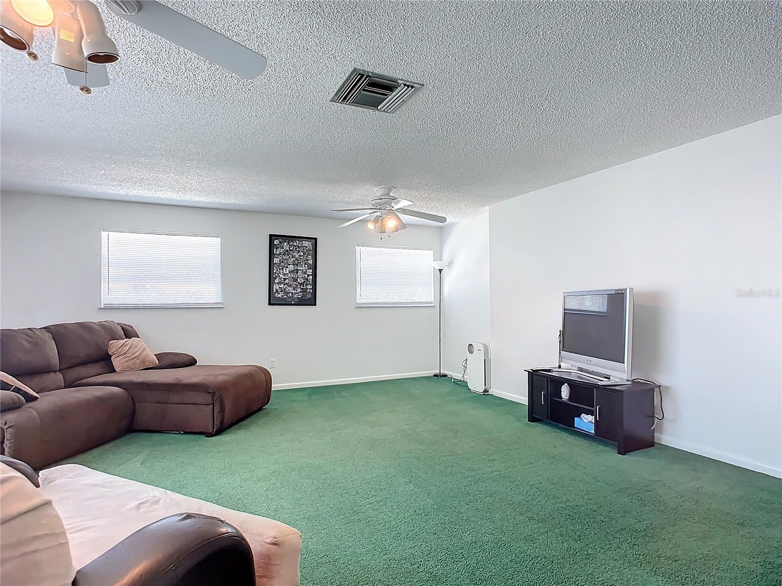 2281 E UNION CIR, DELTONA, FL, 32725