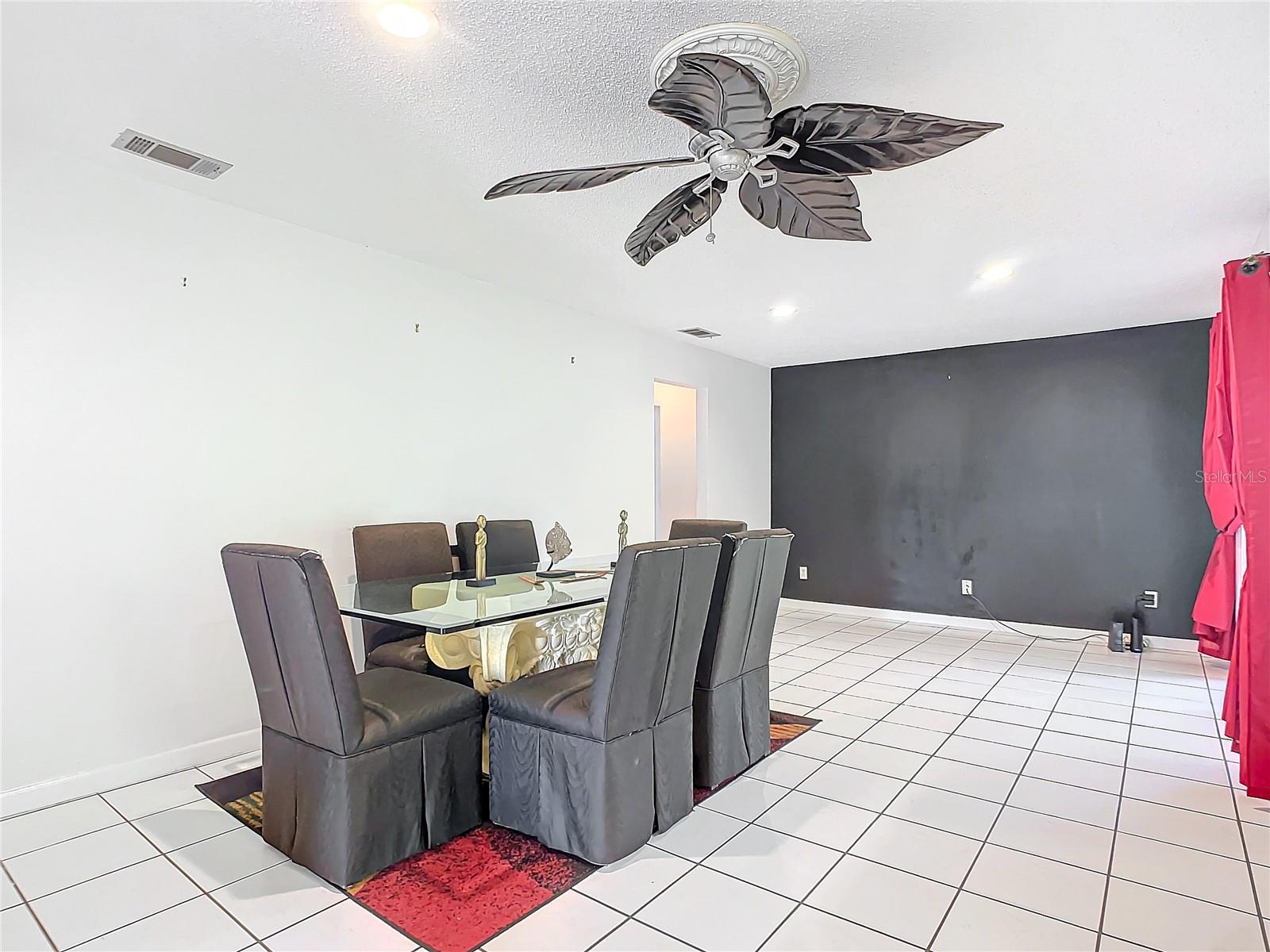 2281 E UNION CIR, DELTONA, FL, 32725