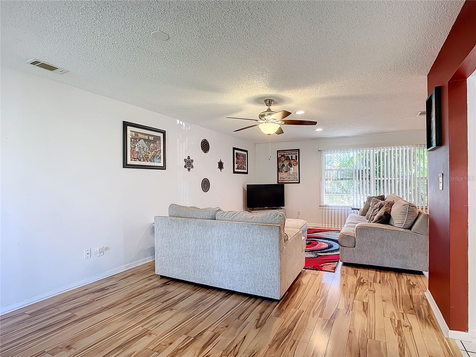 2281 E UNION CIR, DELTONA, FL, 32725