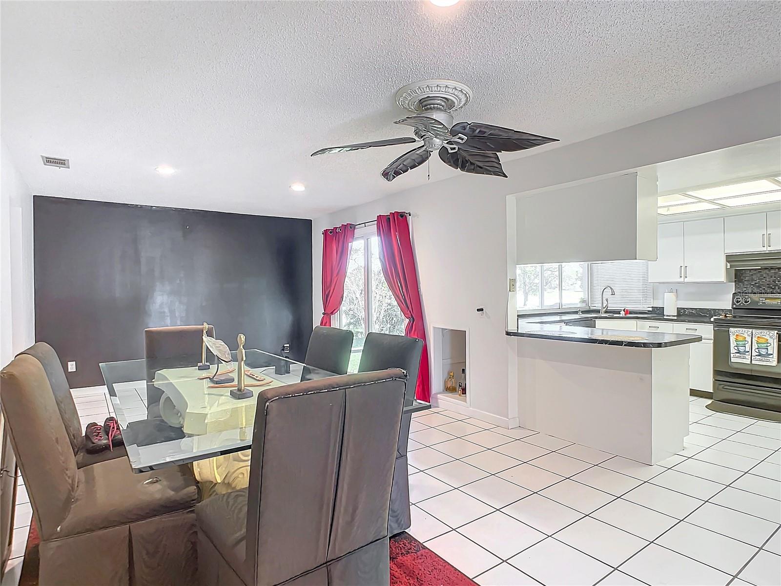2281 E UNION CIR, DELTONA, FL, 32725