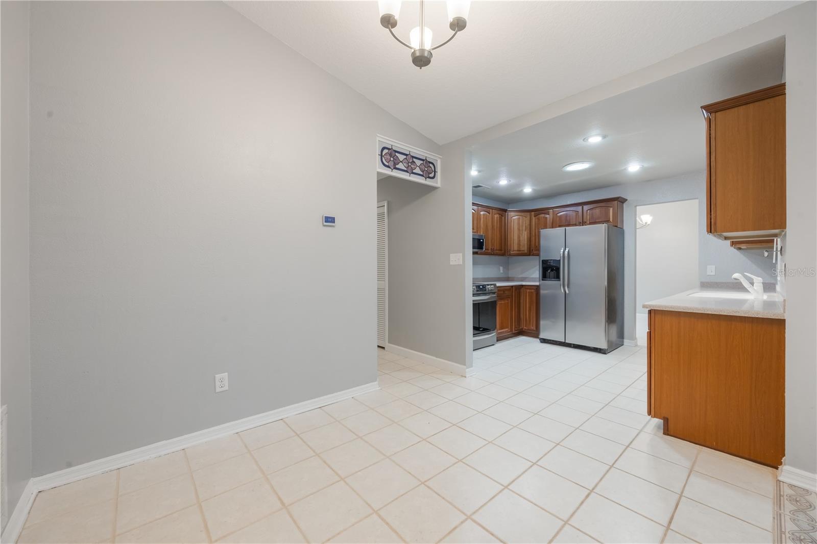 2524 CREEKVIEW CIR, OVIEDO, FL, 32765