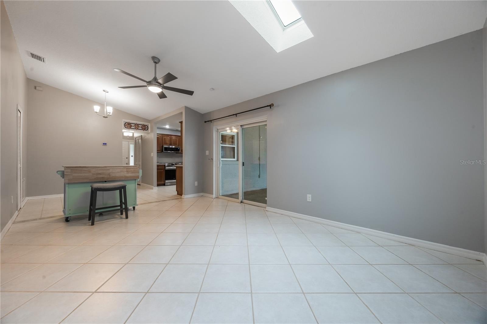 2524 CREEKVIEW CIR, OVIEDO, FL, 32765