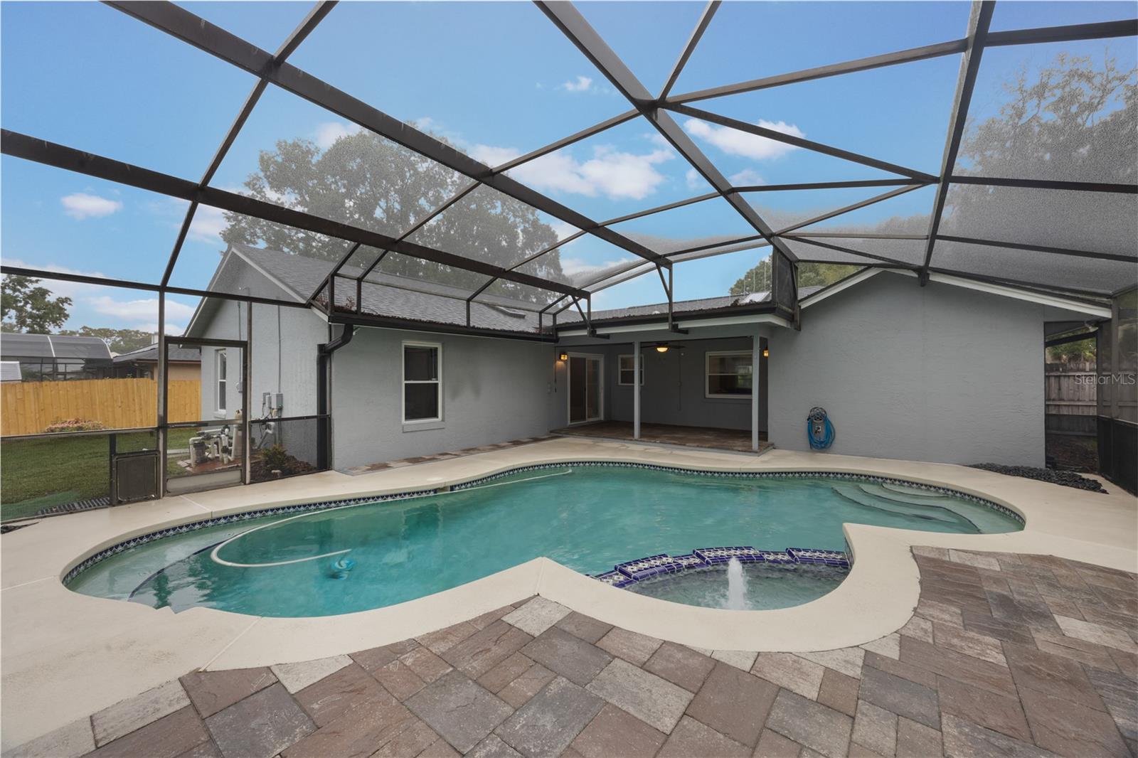 2524 CREEKVIEW CIR, OVIEDO, FL, 32765