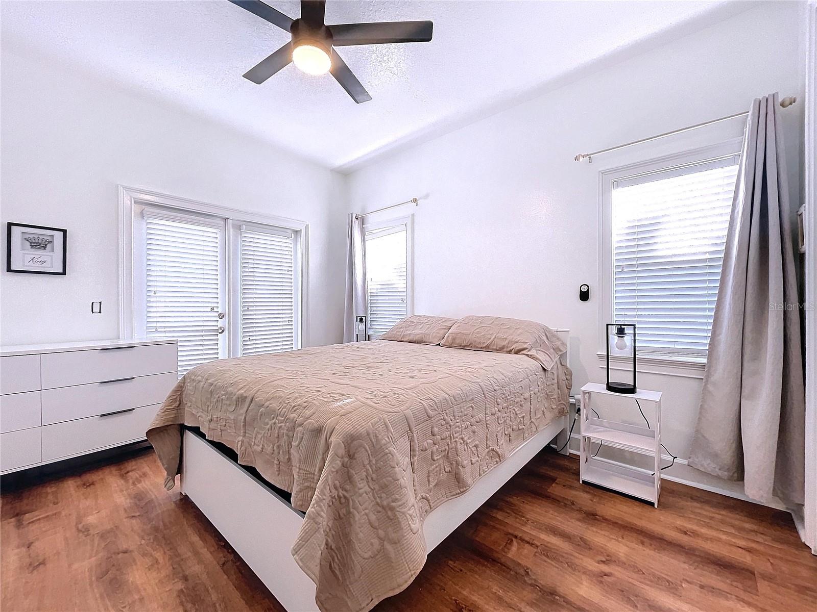 6564 SIMONE SHORES CIR, APOLLO BEACH, FL, 33572