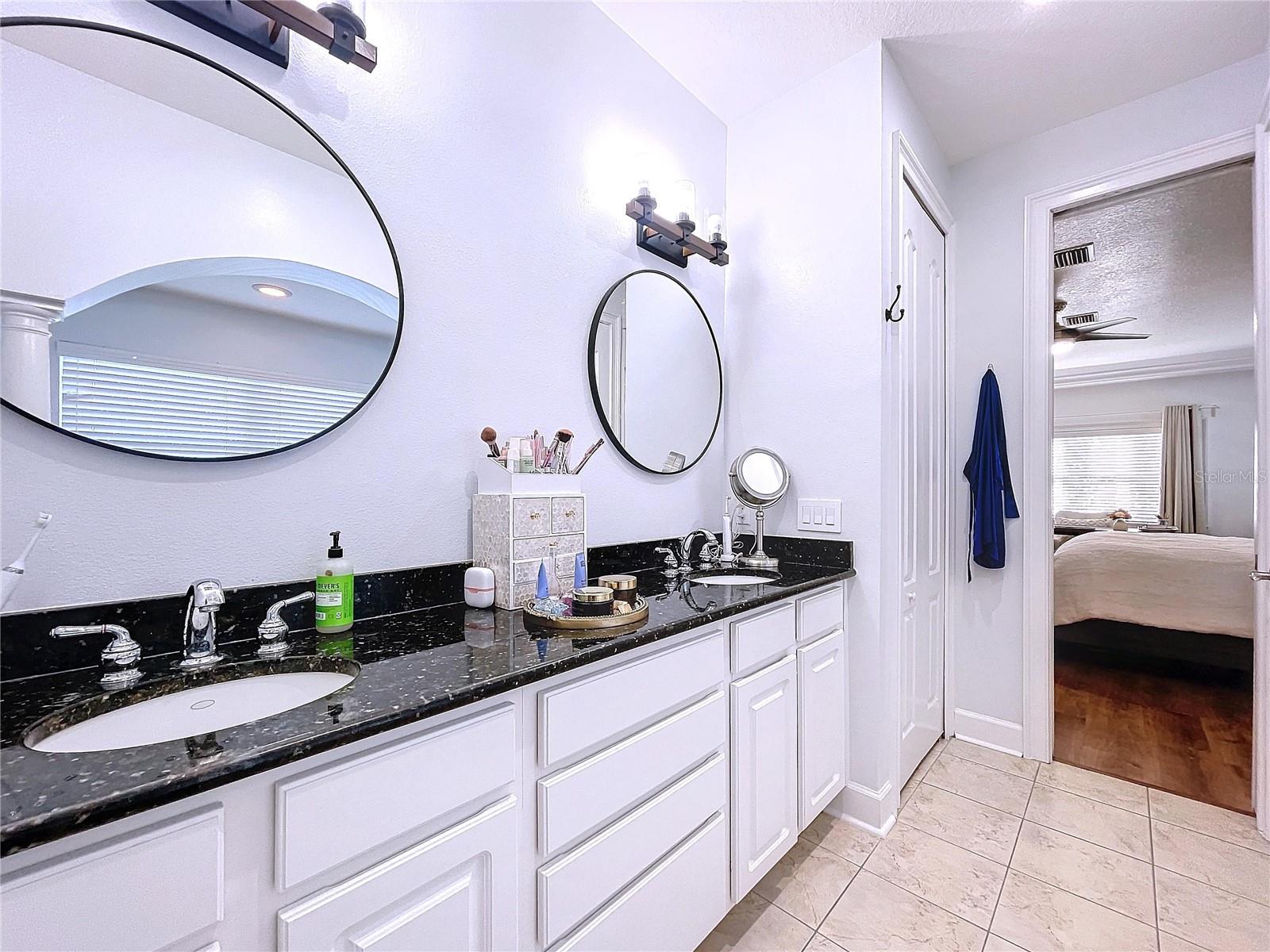 6564 SIMONE SHORES CIR, APOLLO BEACH, FL, 33572