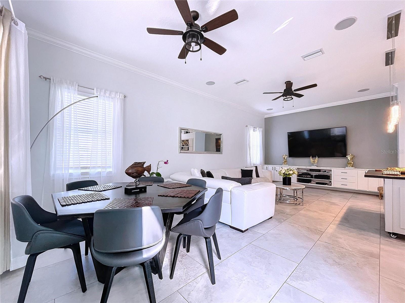 6564 SIMONE SHORES CIR, APOLLO BEACH, FL, 33572