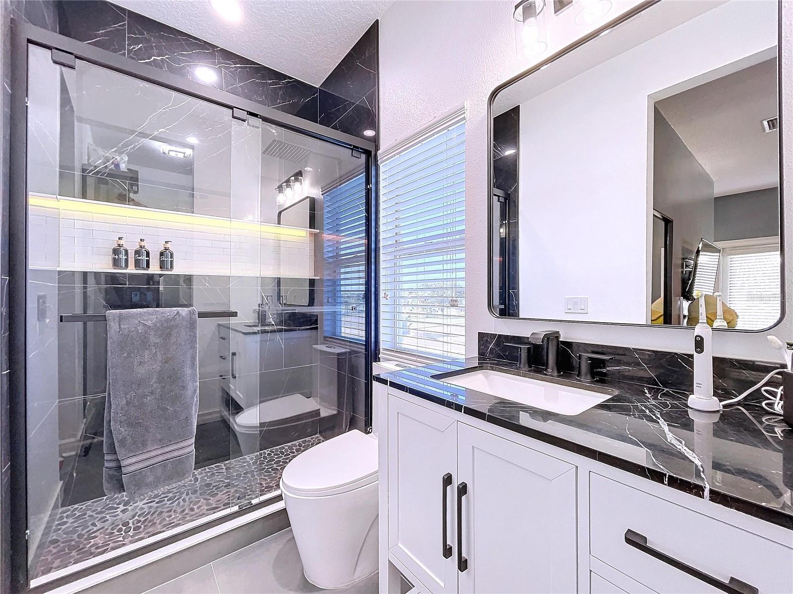 6564 SIMONE SHORES CIR, APOLLO BEACH, FL, 33572