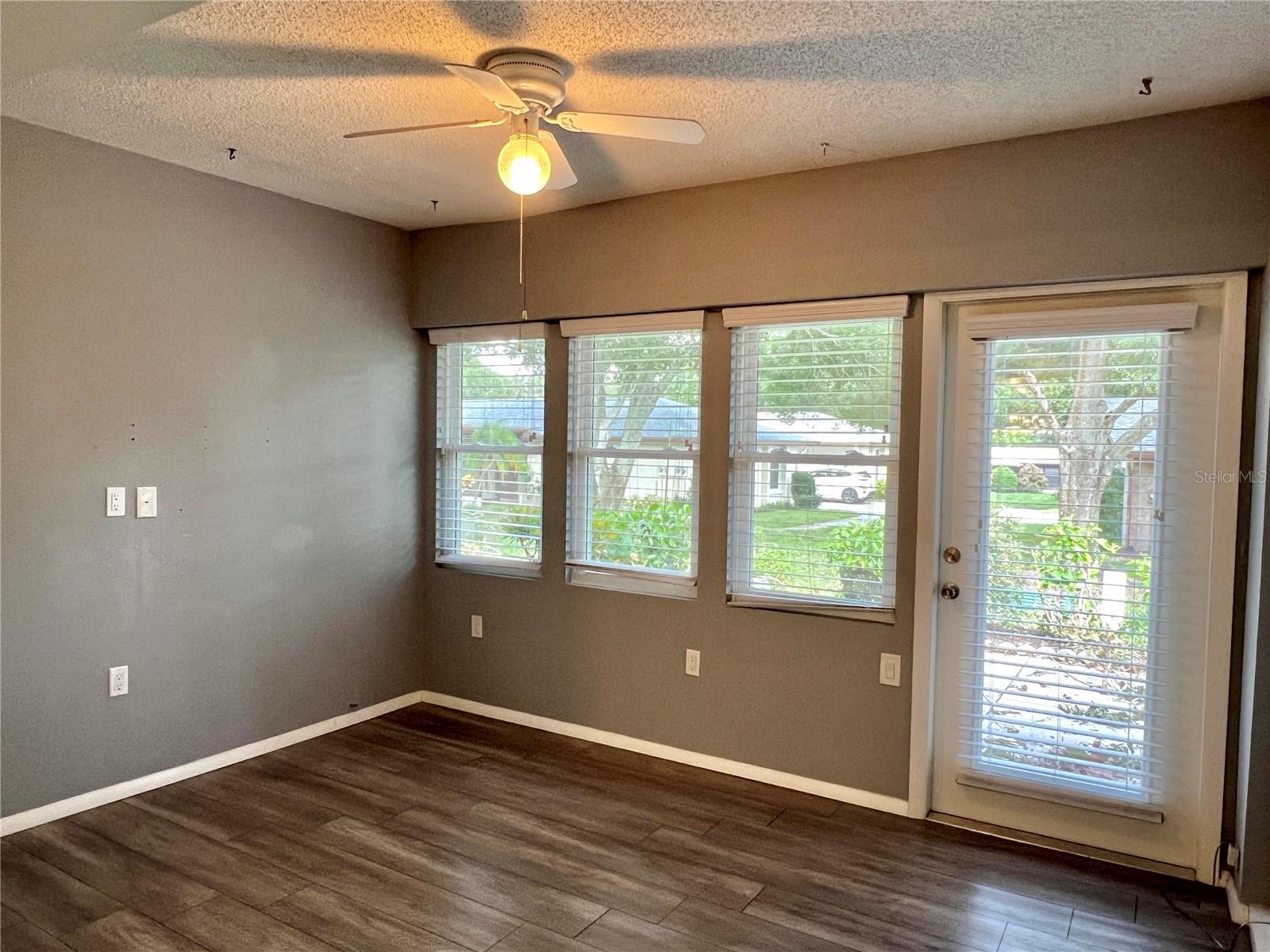 2231 LARK CIR E #C, PALM HARBOR, FL, 34684