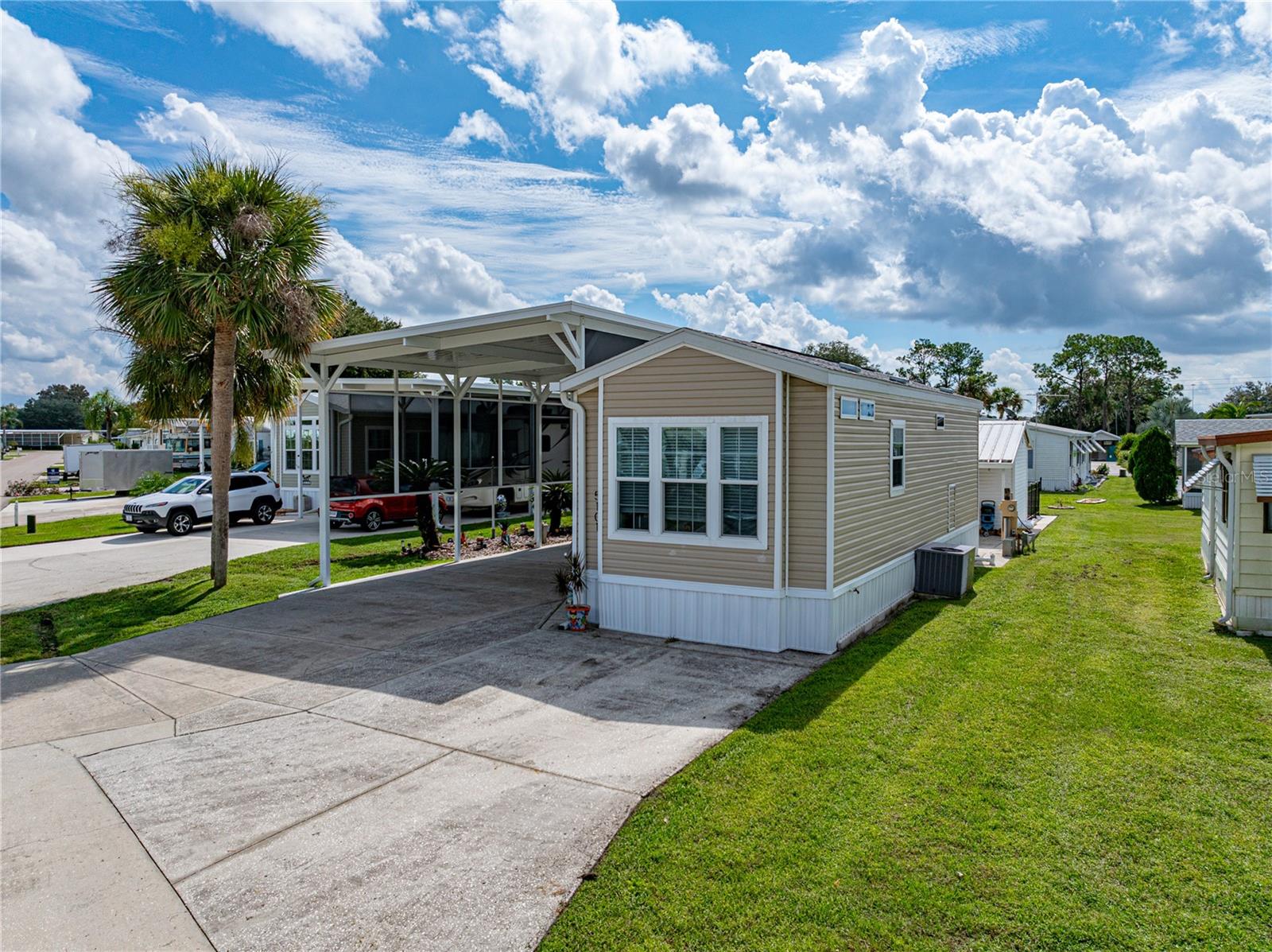 5101 SHORE LINE DR, POLK CITY, FL, 33868