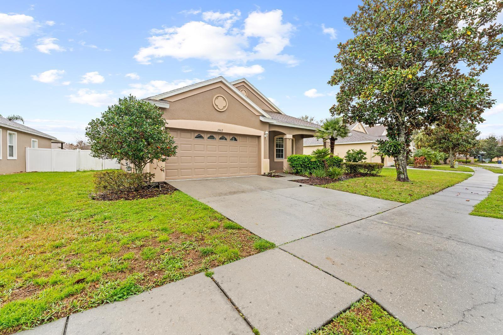 19412 SUNSET BAY DR, LAND O LAKES, FL, 34638