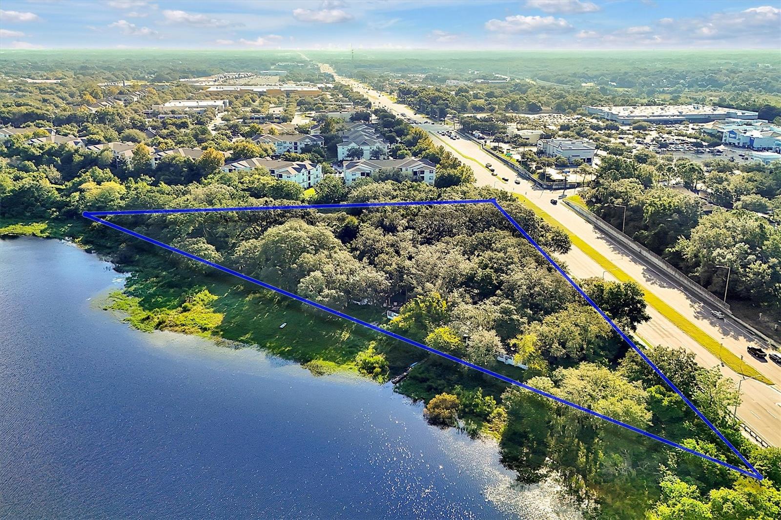 8105 W COLONIAL DR, ORLANDO, FL, 32818