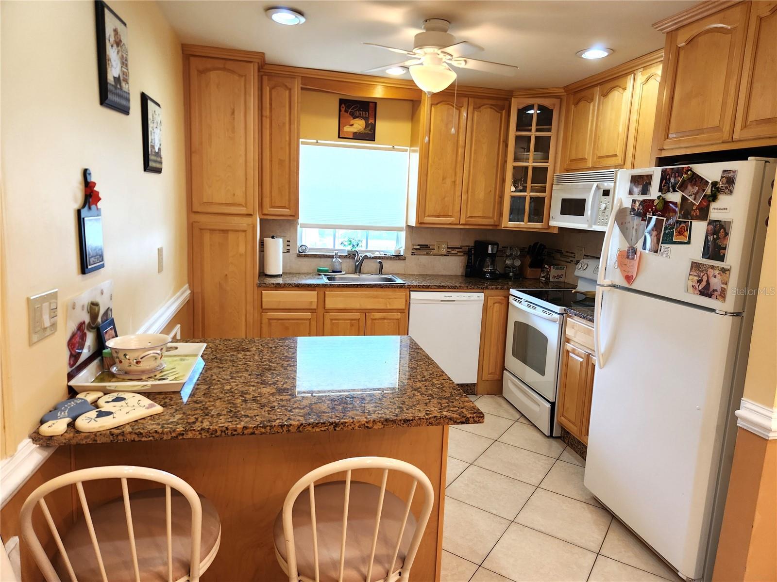 4744 AZALEA DR #203B, NEW PORT RICHEY, FL, 34652