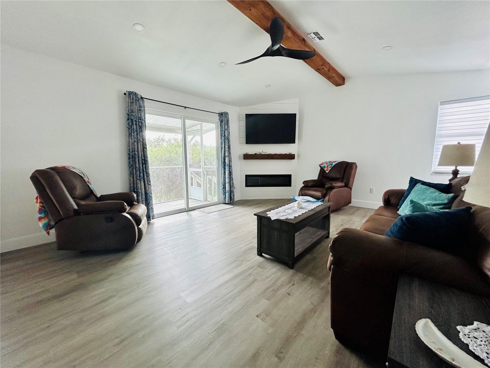 14300 WORTHWHILE RD, PORT CHARLOTTE, FL, 33953