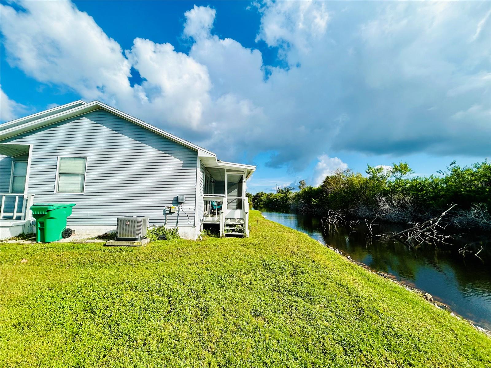 14300 WORTHWHILE RD, PORT CHARLOTTE, FL, 33953