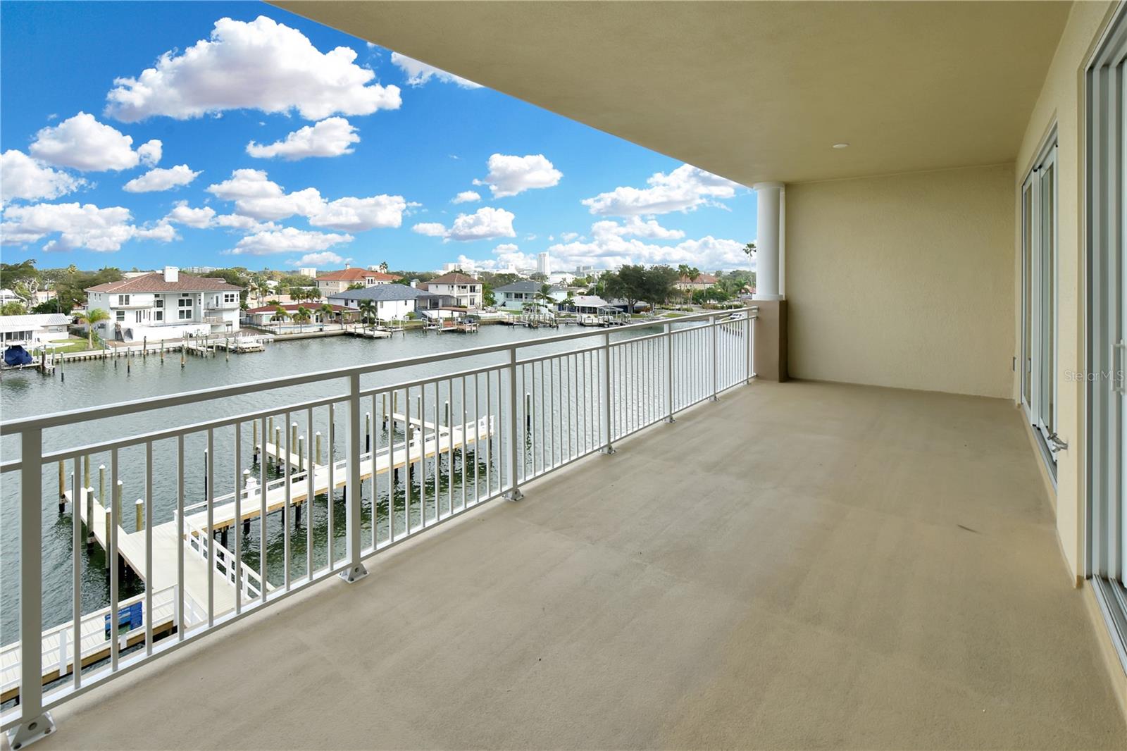 125 ISLAND WAY #403, CLEARWATER, FL, 33767