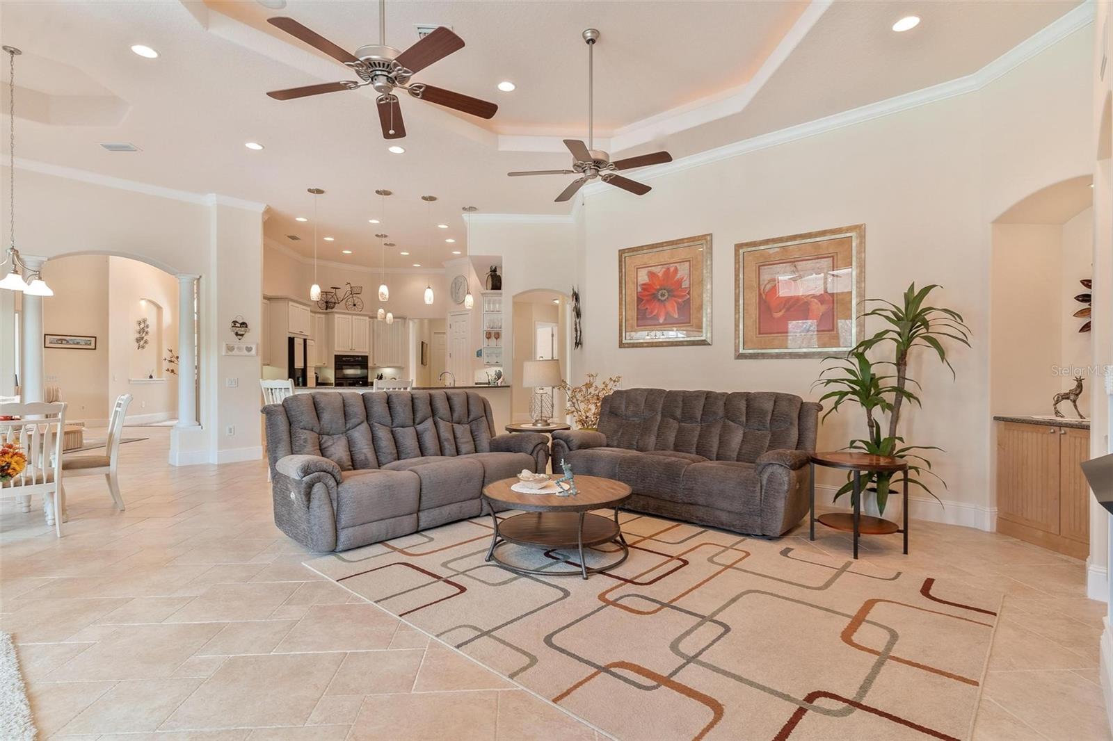 26317 AVENIDA LAS COLINAS, HOWEY IN THE HILLS, FL, 34737