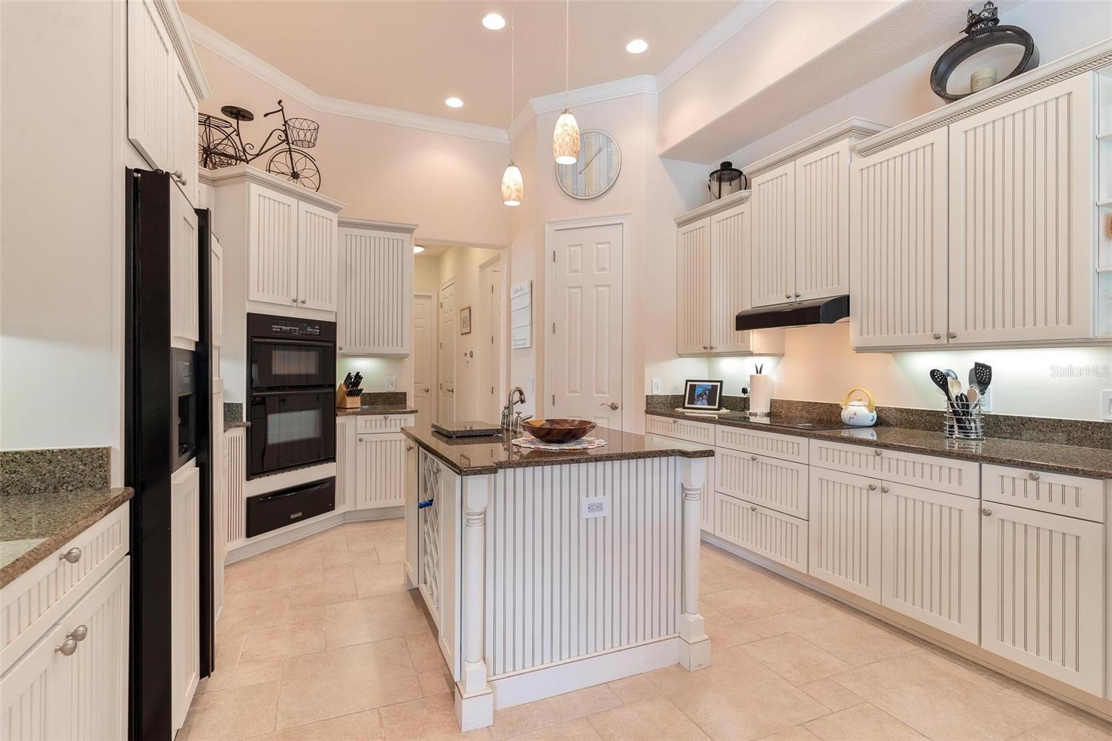 26317 AVENIDA LAS COLINAS, HOWEY IN THE HILLS, FL, 34737