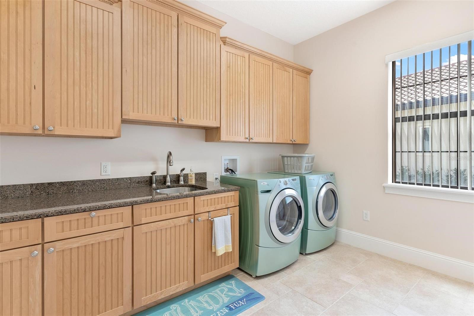 26317 AVENIDA LAS COLINAS, HOWEY IN THE HILLS, FL, 34737