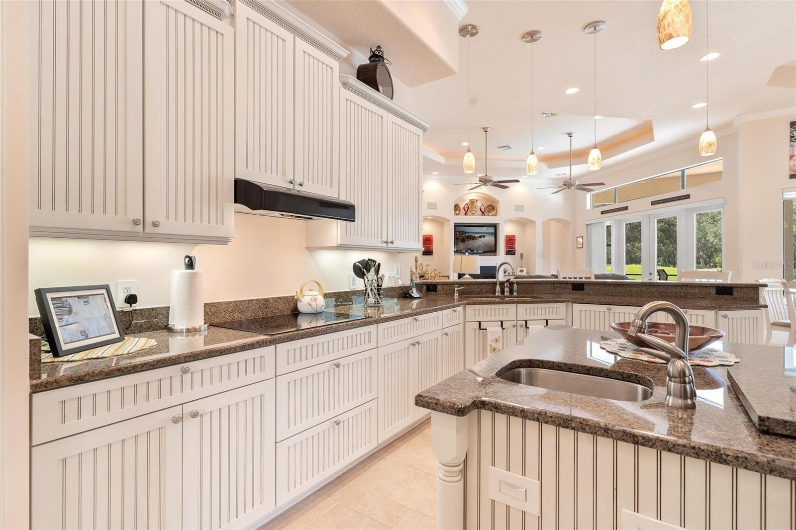 26317 AVENIDA LAS COLINAS, HOWEY IN THE HILLS, FL, 34737