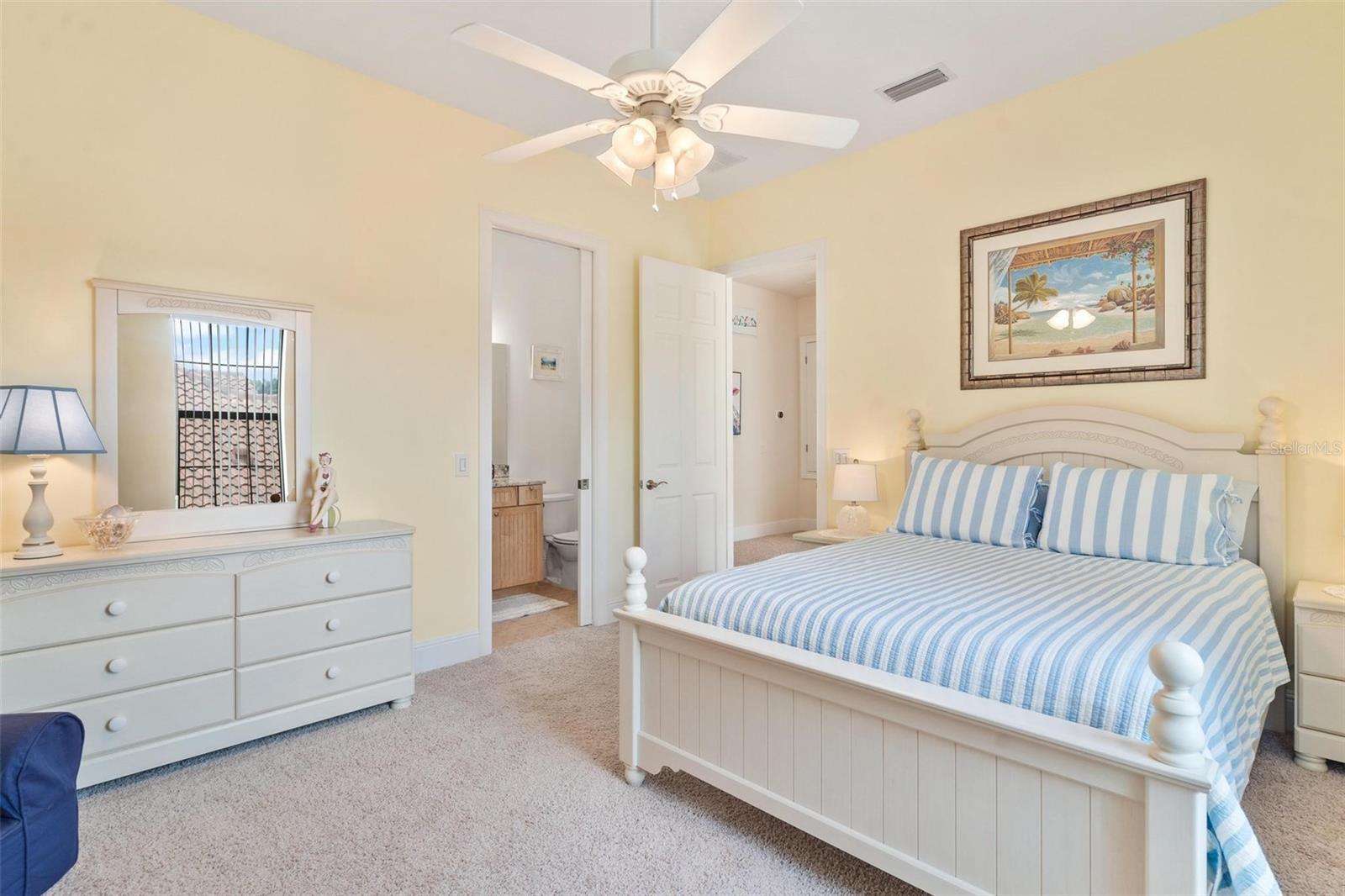 26317 AVENIDA LAS COLINAS, HOWEY IN THE HILLS, FL, 34737
