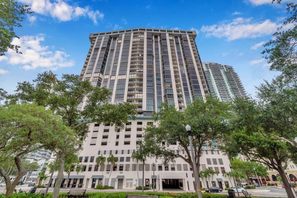 1 BEACH DR SE #1208, ST PETERSBURG, FL, 33701