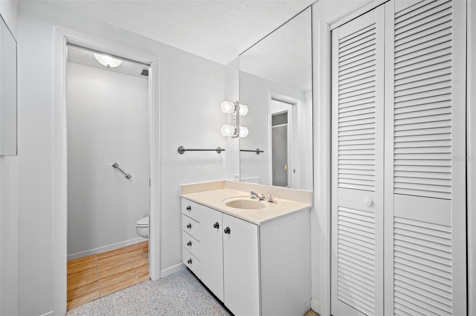 1 BEACH DR SE #1208, ST PETERSBURG, FL, 33701