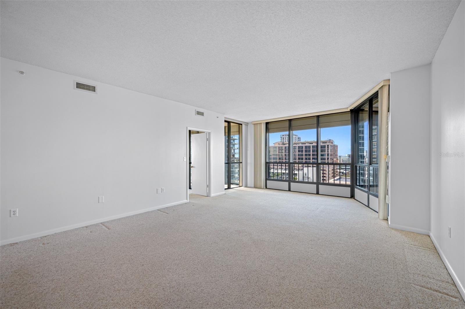 1 BEACH DR SE #1208, ST PETERSBURG, FL, 33701