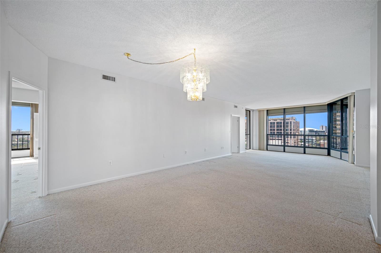 1 BEACH DR SE #1208, ST PETERSBURG, FL, 33701