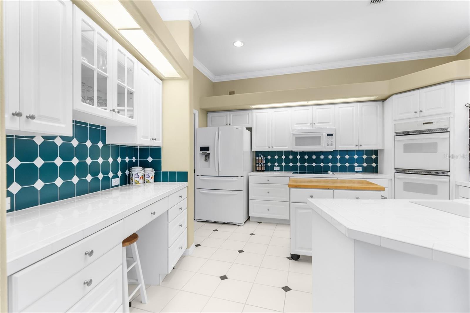 9208 TARLETON CIR, WEEKI WACHEE, FL, 34613