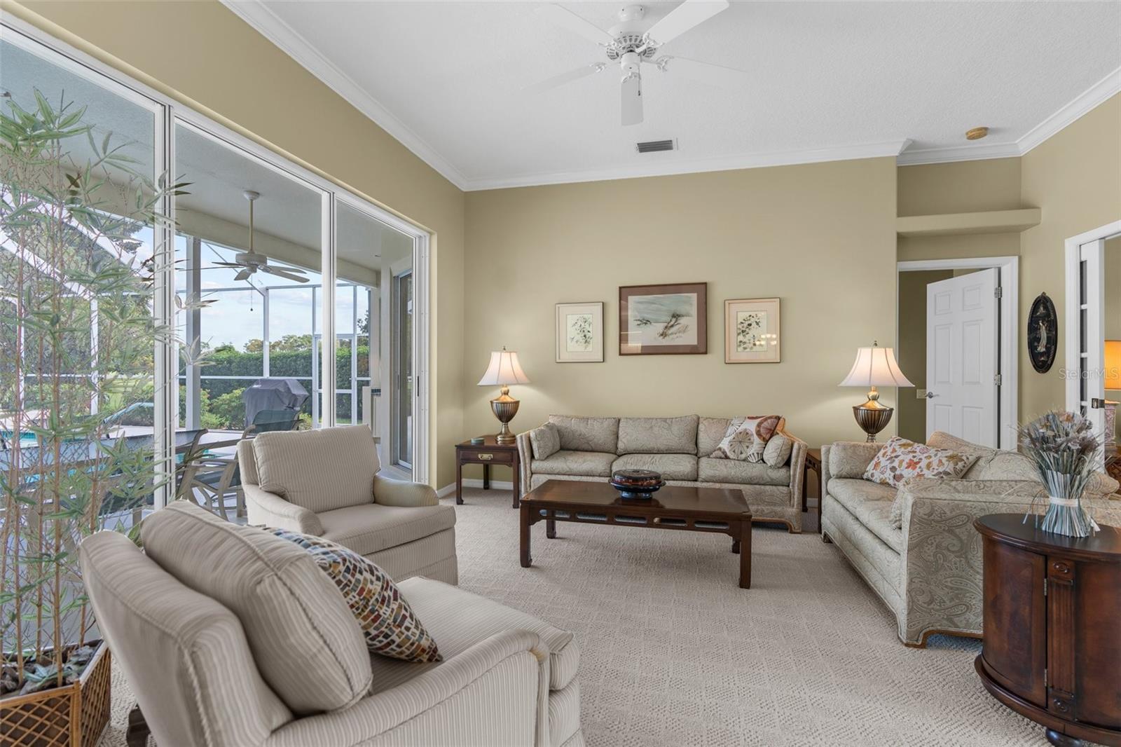 9208 TARLETON CIR, WEEKI WACHEE, FL, 34613