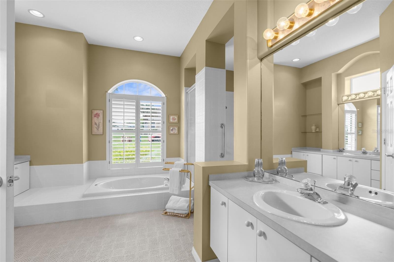 9208 TARLETON CIR, WEEKI WACHEE, FL, 34613