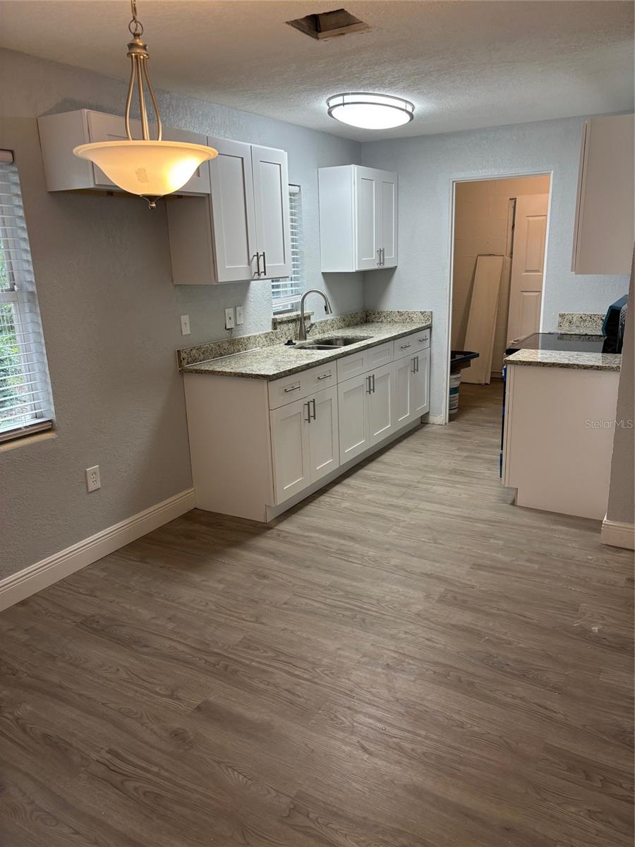 5146 LIMING AVE, ORLANDO, FL, 32808