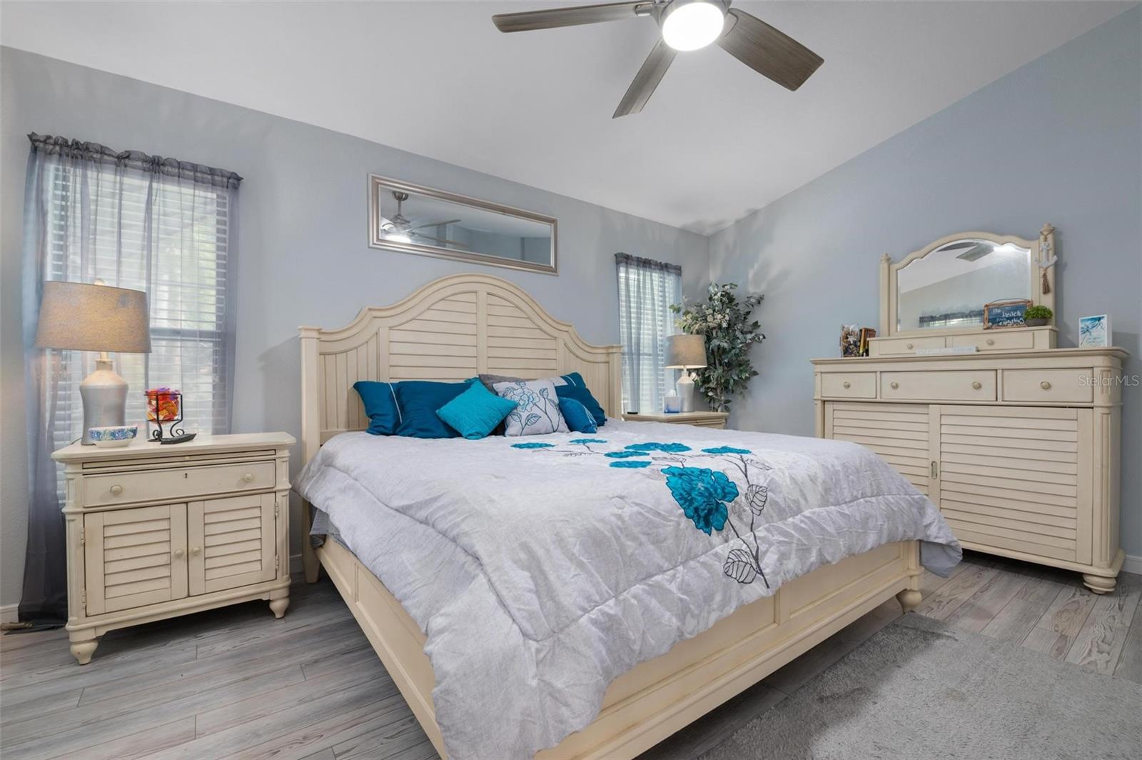 5933 SAN MICHELLE DR, SARASOTA, FL, 34243