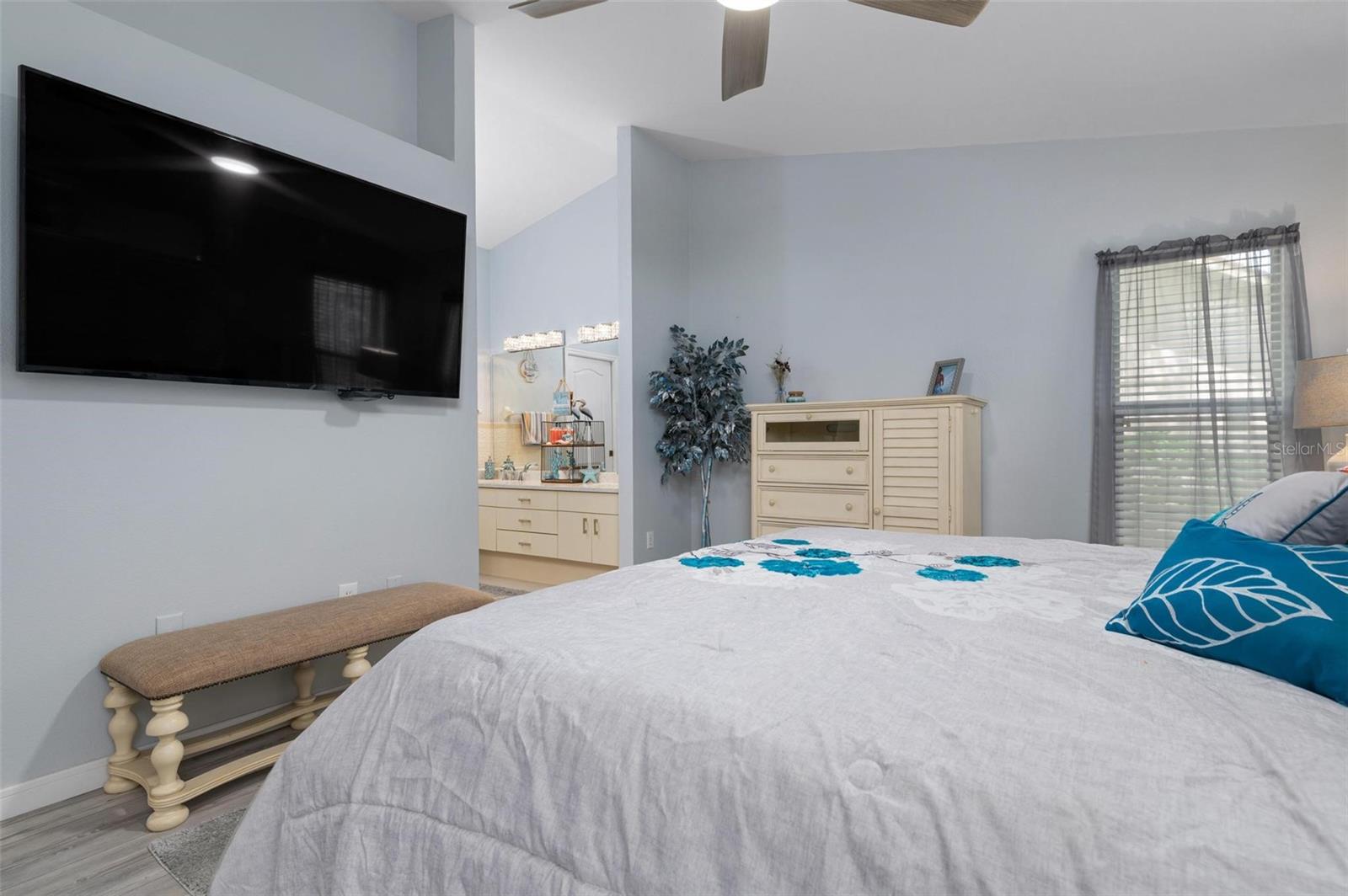 5933 SAN MICHELLE DR, SARASOTA, FL, 34243