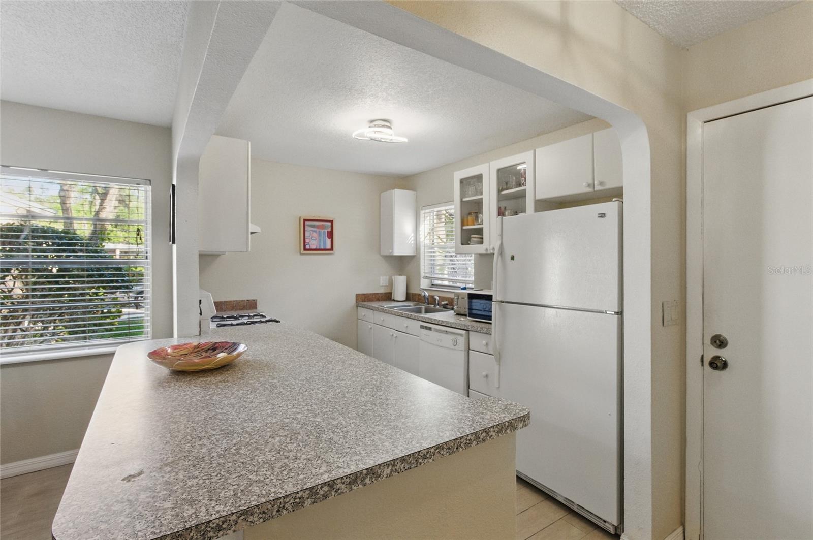 5071 VILLAGE GARDENS DR #5, SARASOTA, FL, 34234