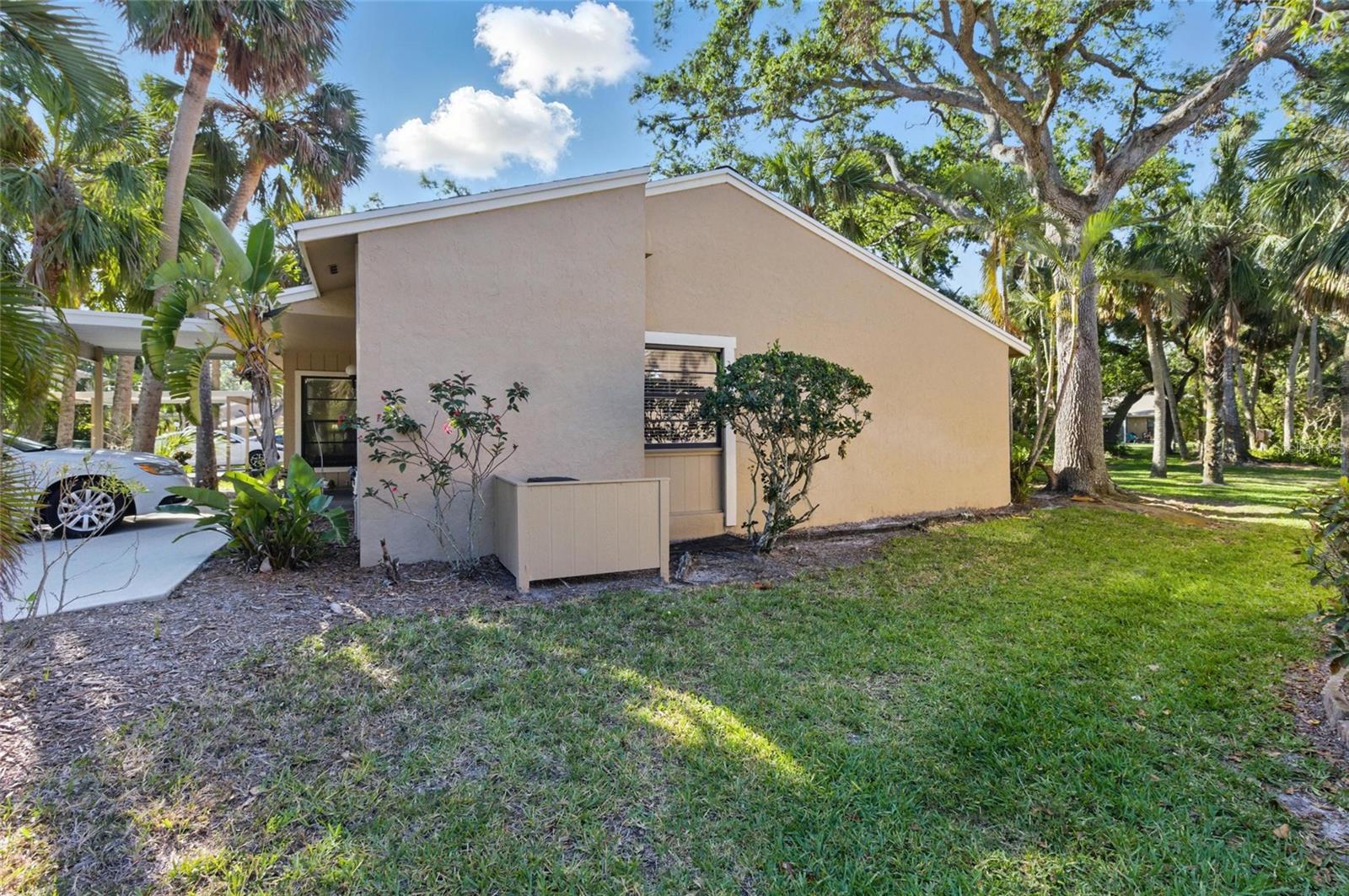 5071 VILLAGE GARDENS DR #5, SARASOTA, FL, 34234