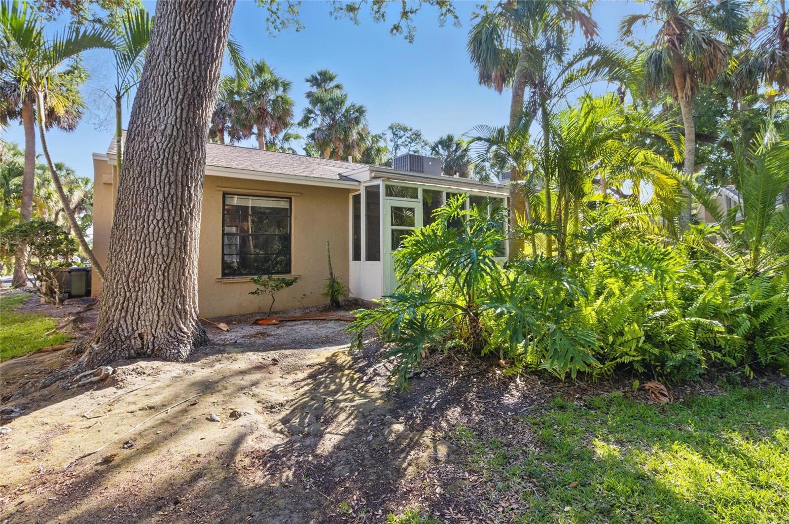 5071 VILLAGE GARDENS DR #5, SARASOTA, FL, 34234