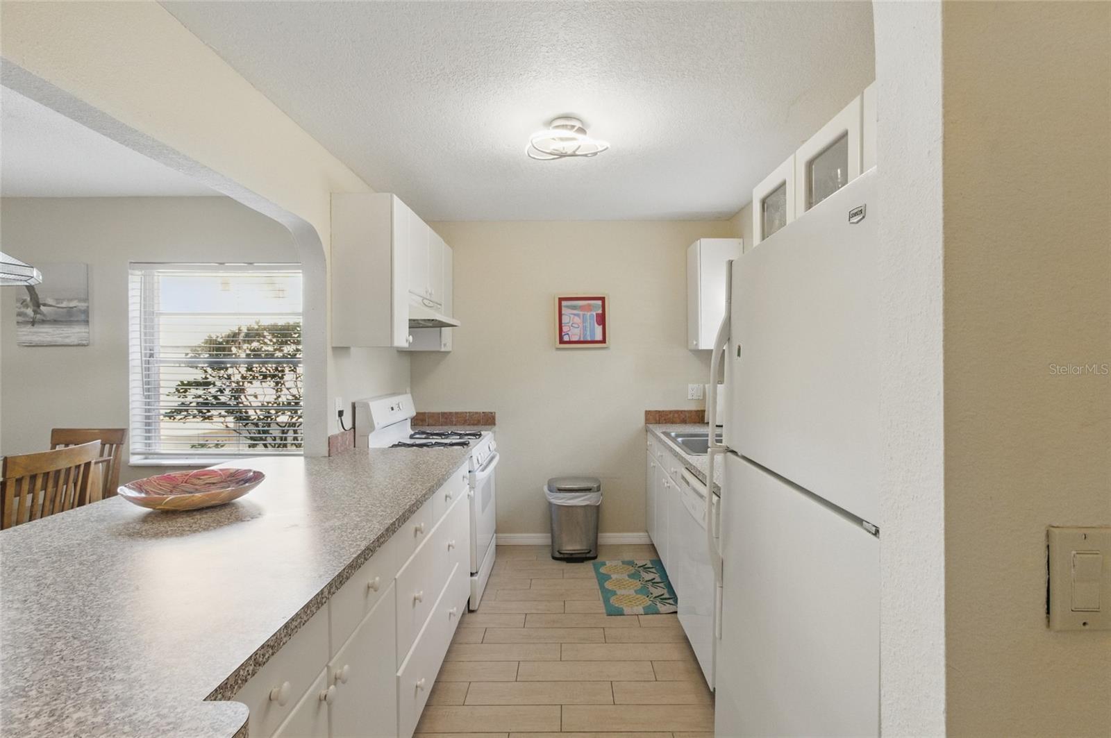 5071 VILLAGE GARDENS DR #5, SARASOTA, FL, 34234