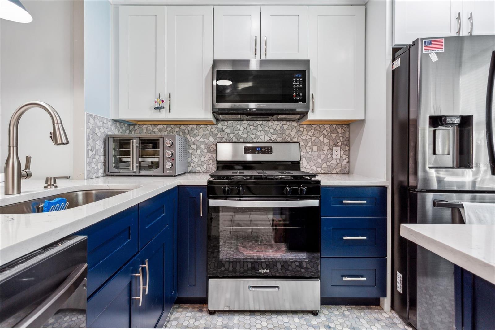 1371 MISSION HILLS BLVD, CLEARWATER, FL, 33759