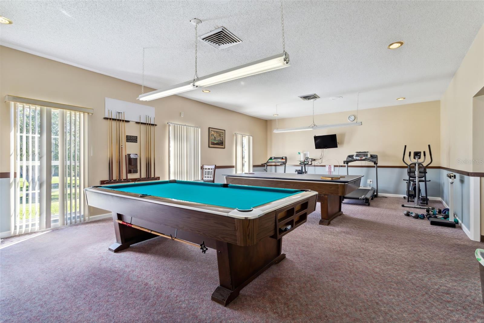 1371 MISSION HILLS BLVD, CLEARWATER, FL, 33759