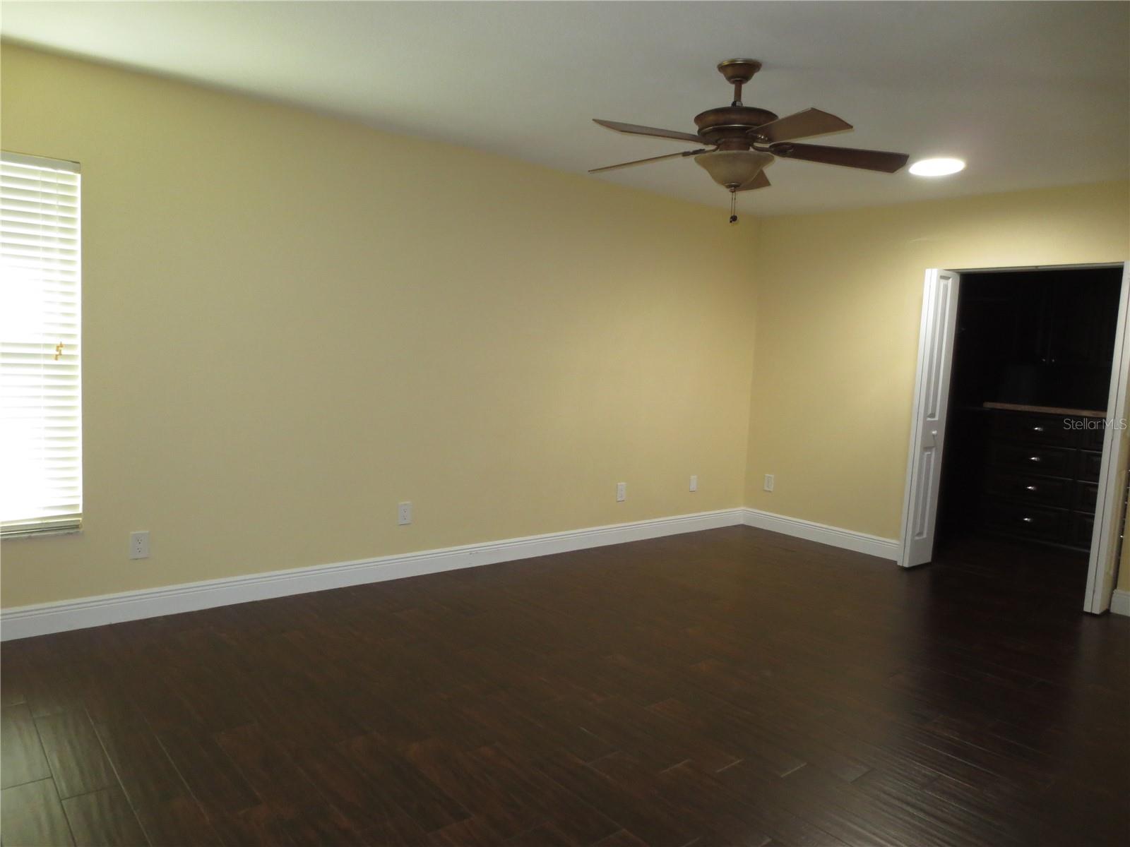 11540 SANDY HILL DR, ORLANDO, FL, 32821
