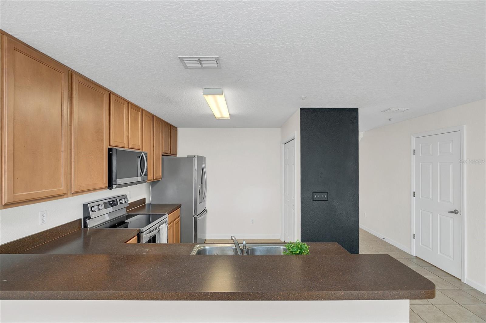 221 STERLING SPRINGS LN, ALTAMONTE SPRINGS, FL, 32714
