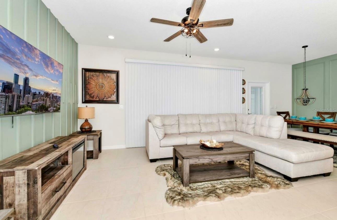 3721 PACIFIC LN, DAVENPORT, FL, 33897