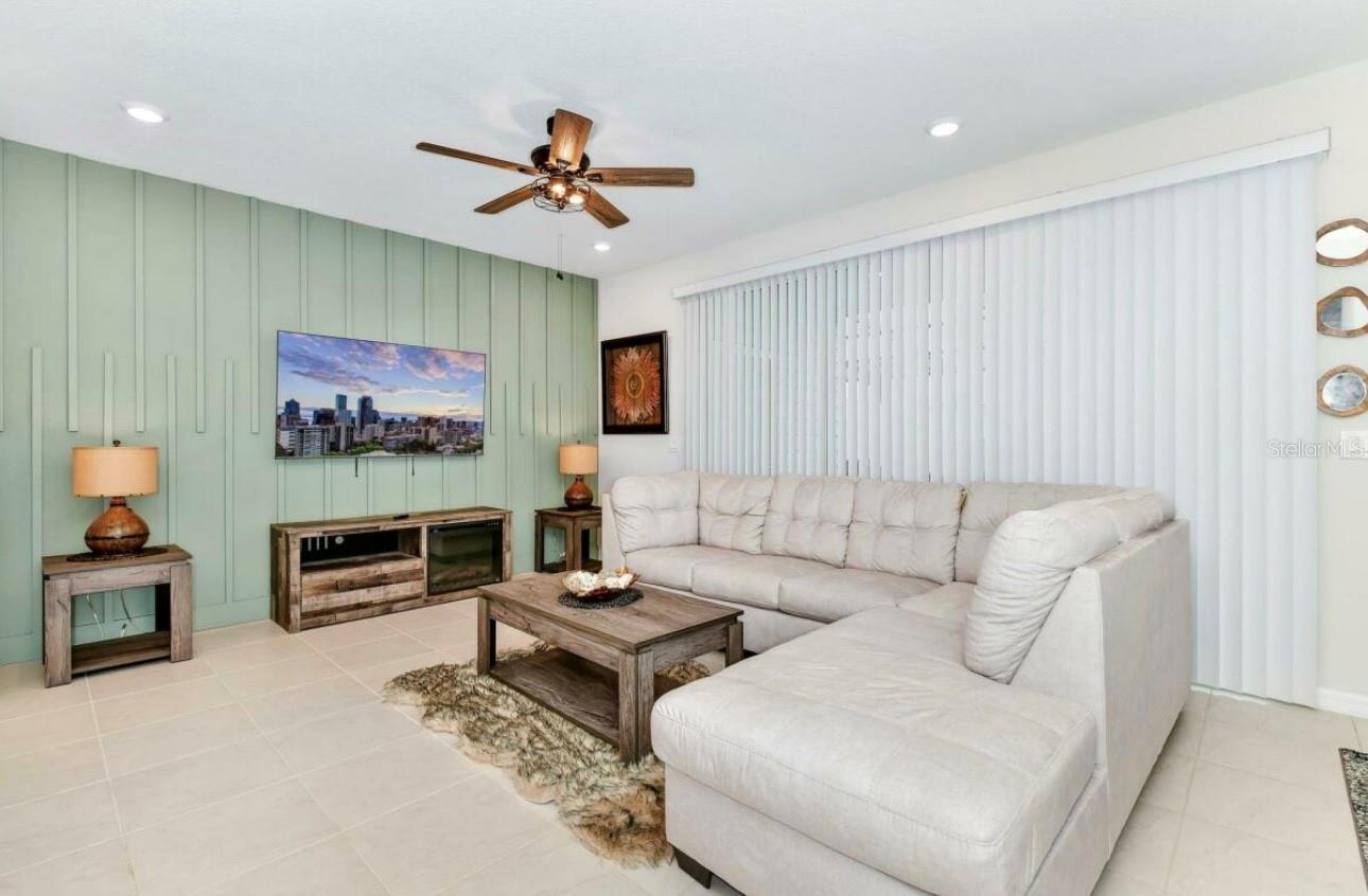 3721 PACIFIC LN, DAVENPORT, FL, 33897