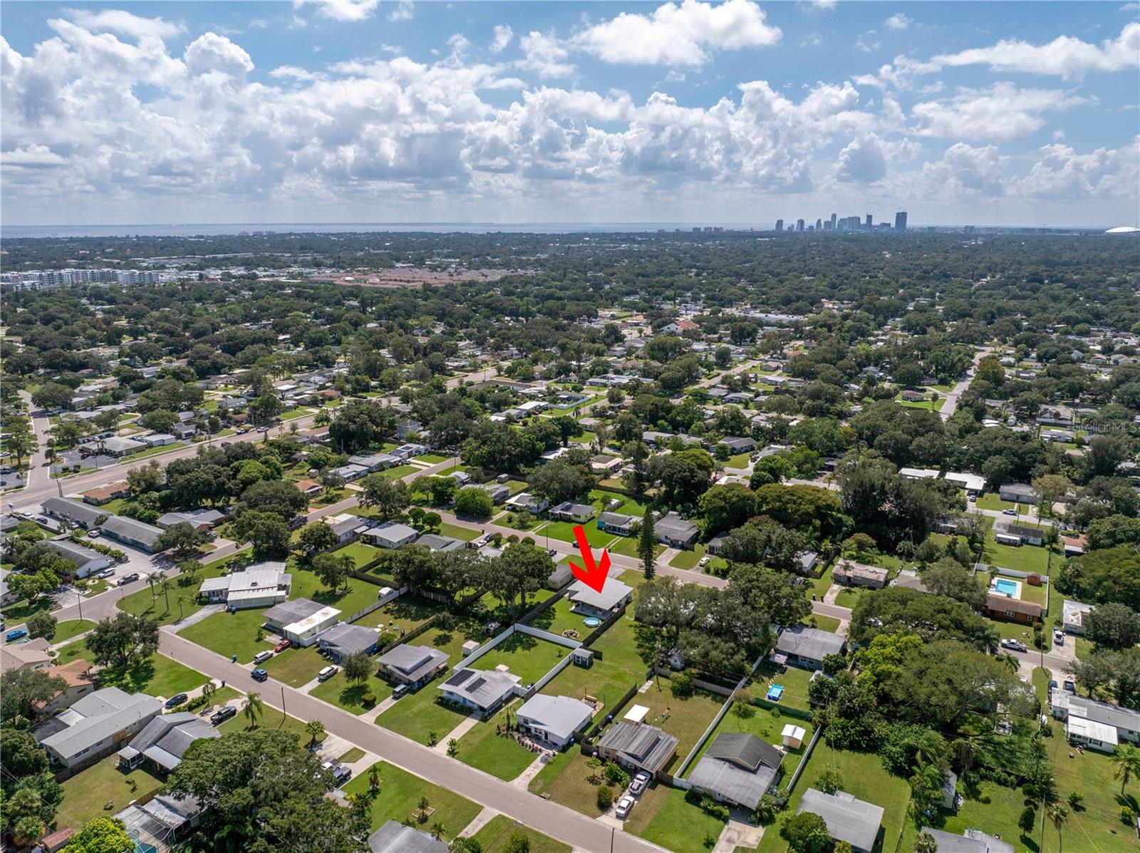 1043 60TH AVE N, ST PETERSBURG, FL, 33703