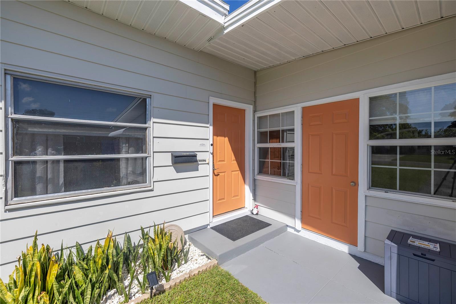 1043 60TH AVE N, ST PETERSBURG, FL, 33703