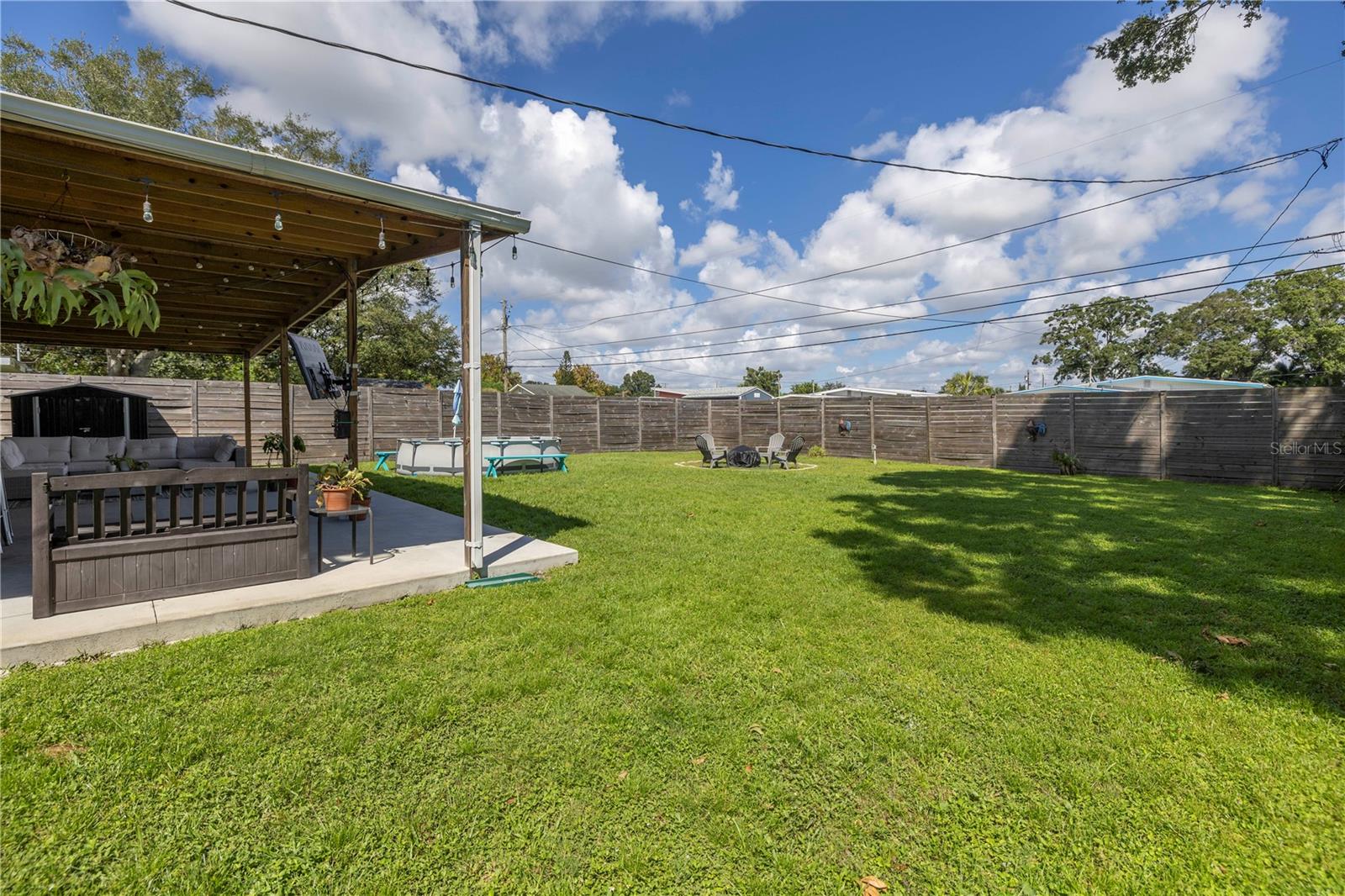 1043 60TH AVE N, ST PETERSBURG, FL, 33703