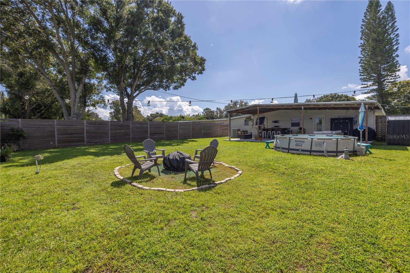 1043 60TH AVE N, ST PETERSBURG, FL, 33703