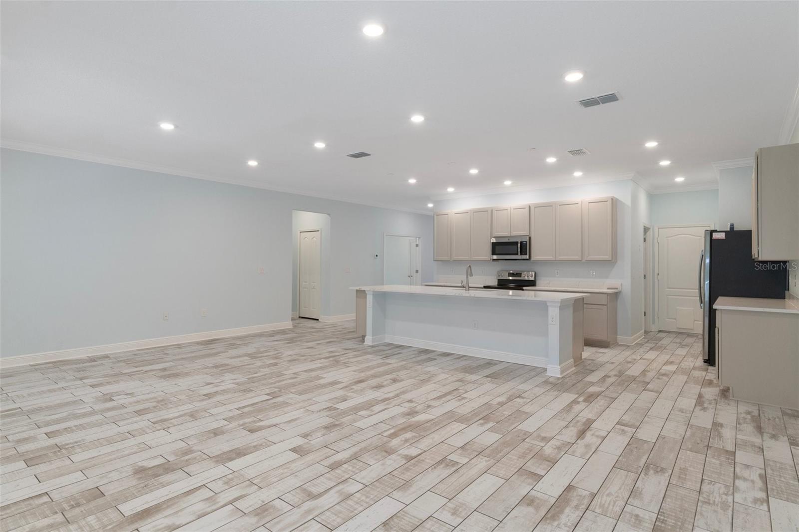 82 GRASS ST, HOMOSASSA, FL, 34446